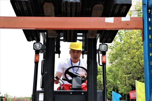 技耀新津 我校成功协办2024年成都百万职工技能大赛叉车与智能搬运车赛项